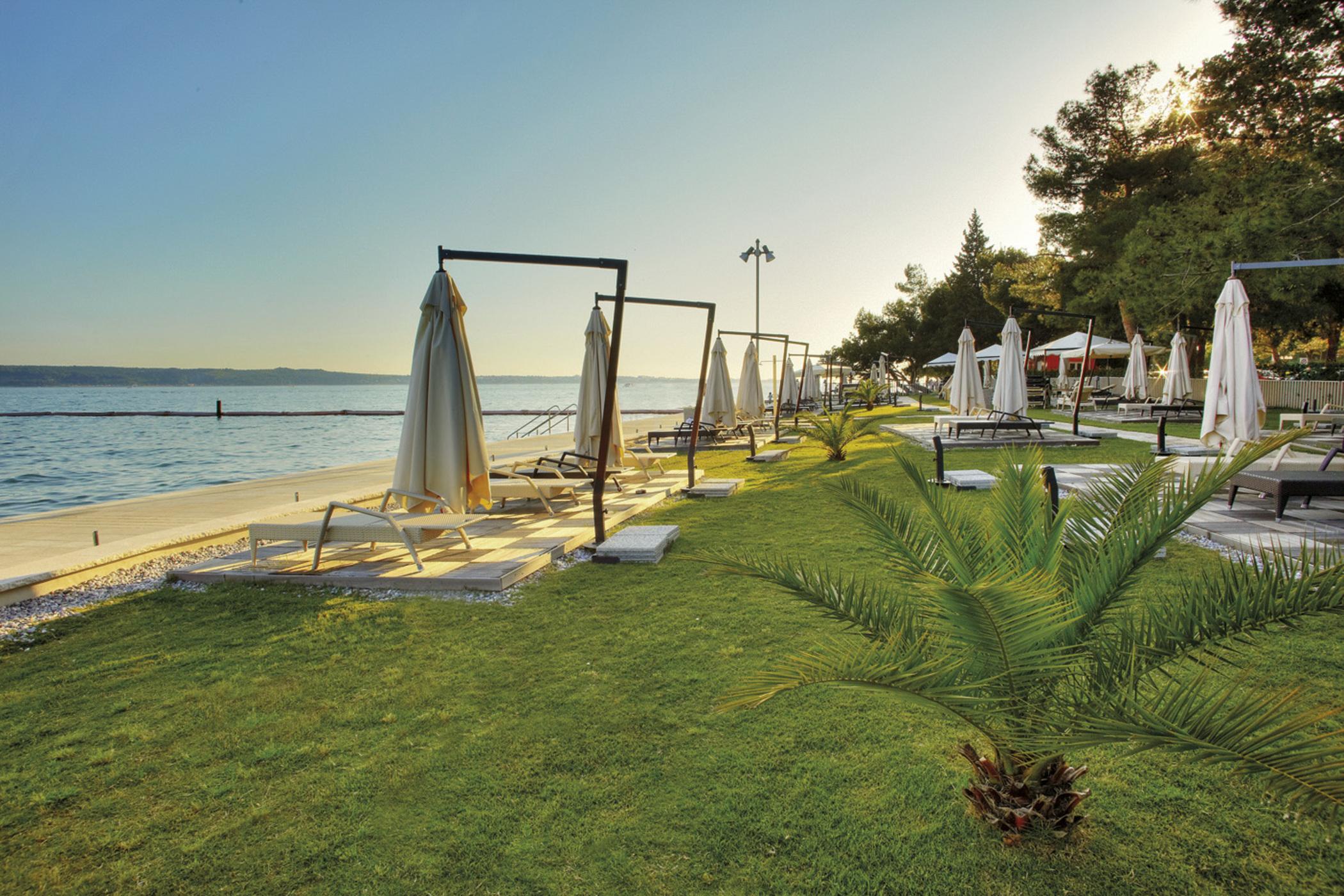 Hotel Slovenija - Terme & Wellness Lifeclass Portorož Extérieur photo Beach in Nikiti