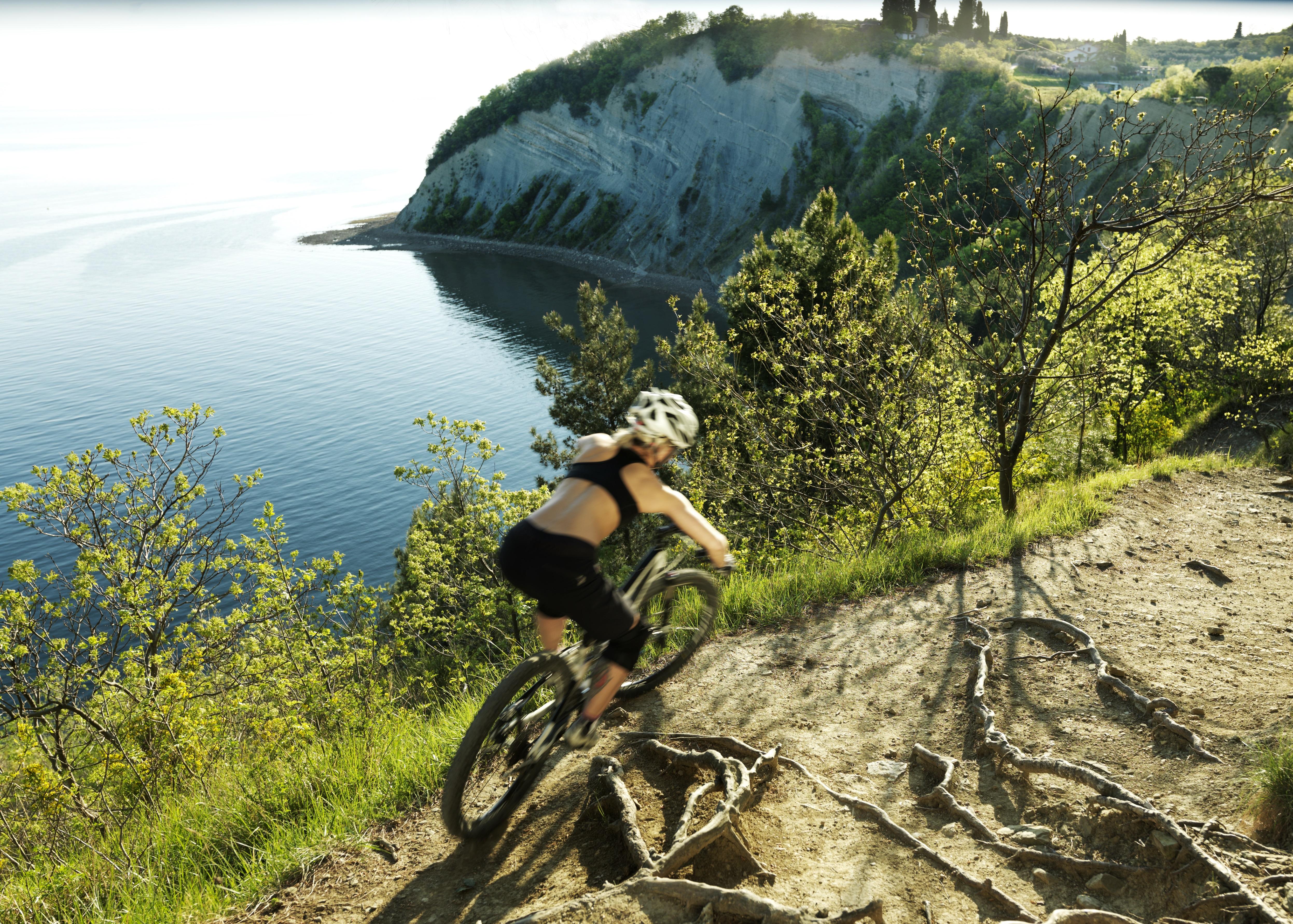 Hotel Slovenija - Terme & Wellness Lifeclass Portorož Extérieur photo A mountain biker on the Bruce Trail